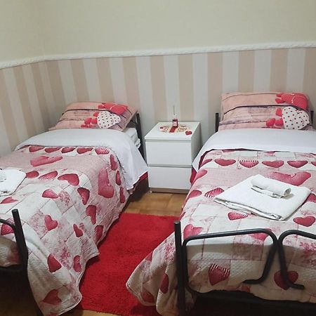 Iris Appartamenti Santa Maria La Carità Zewnętrze zdjęcie