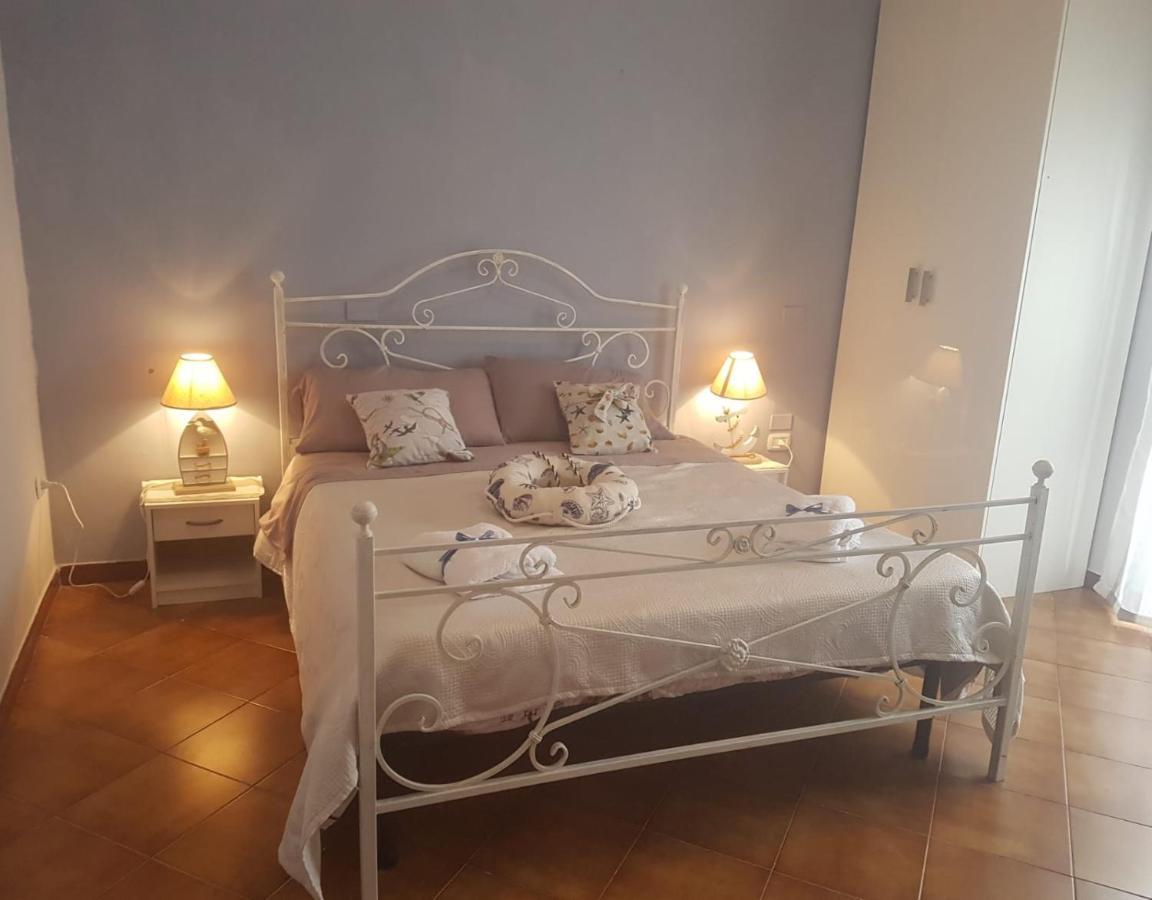 Iris Appartamenti Santa Maria La Carità Zewnętrze zdjęcie