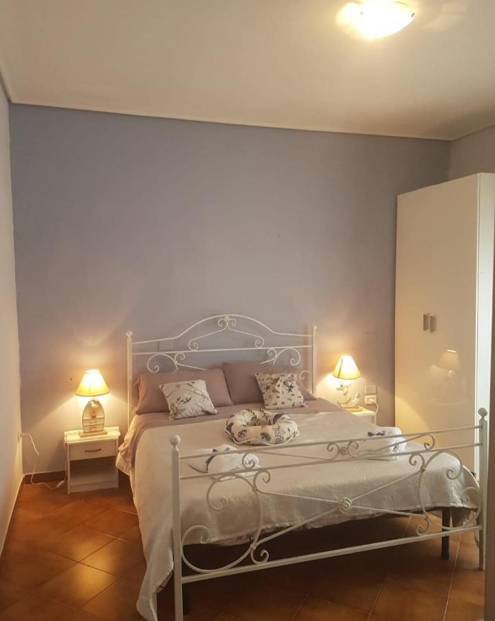 Iris Appartamenti Santa Maria La Carità Zewnętrze zdjęcie