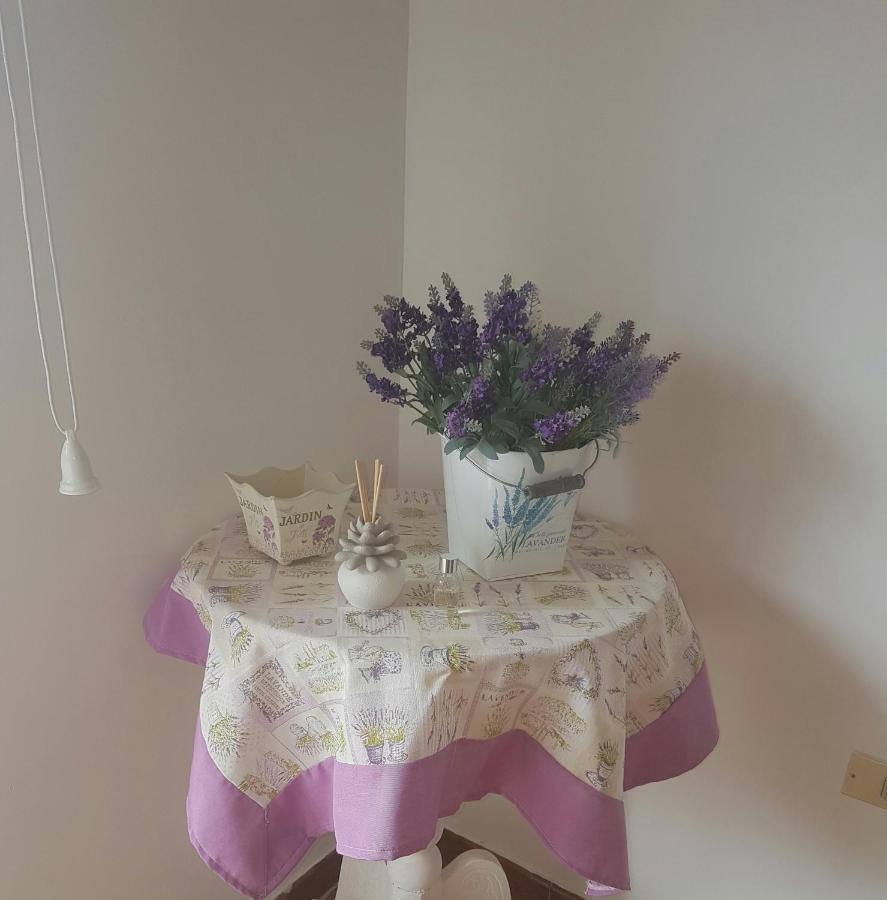 Iris Appartamenti Santa Maria La Carità Zewnętrze zdjęcie
