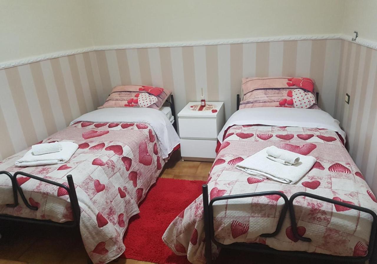 Iris Appartamenti Santa Maria La Carità Zewnętrze zdjęcie
